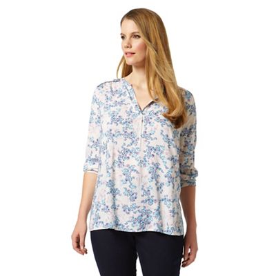 Studio 8 Sizes 12-26 Multi-coloured flora blouse